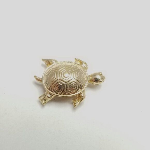 Vintage Little Gold Tone Turtle Slide Pendant, Add Chain, Retro Estate - Picture 1 of 5
